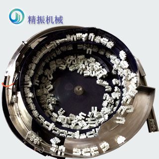 塑料件华体会在线开户-华体会(中国)自动送料